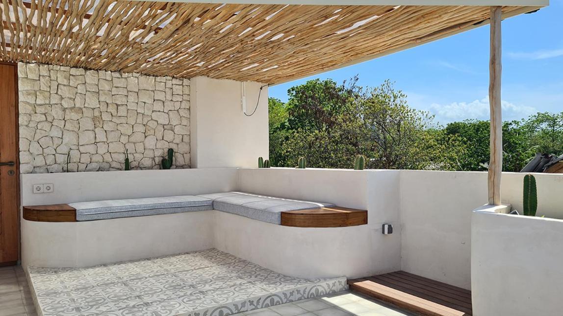 Shore Thing Gili Air Beachfront Apartment Exterior foto